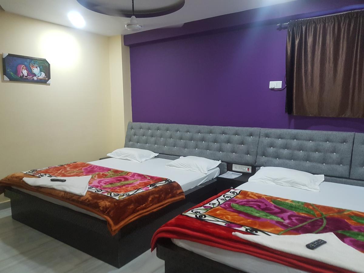 Hotel Grand Palace Gaya Extérieur photo