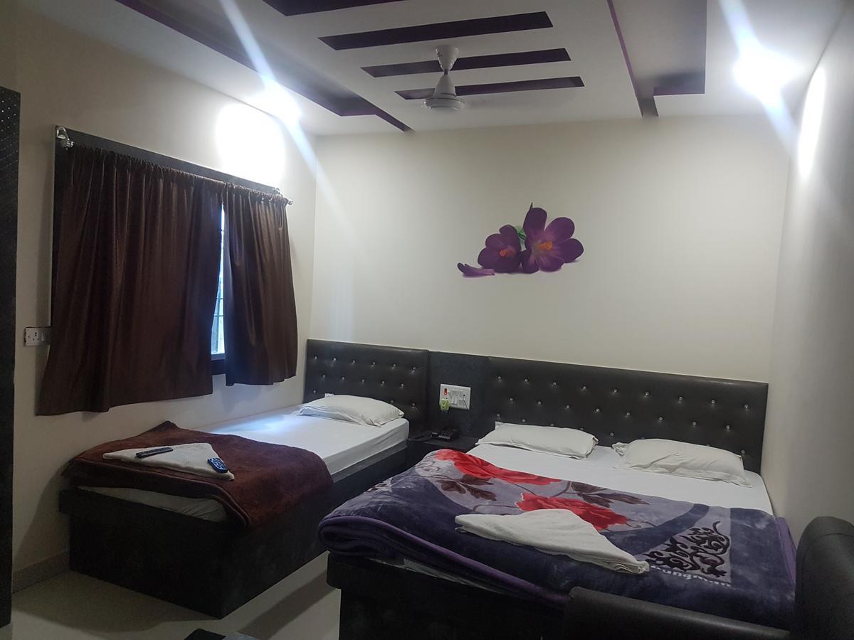 Hotel Grand Palace Gaya Extérieur photo